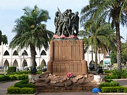 Monument aux Héros de l'Armée Noire